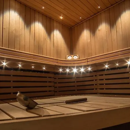 別荘 Holidays レヴィ